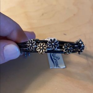 Lucky Brand flower bracelet. Never worn.
